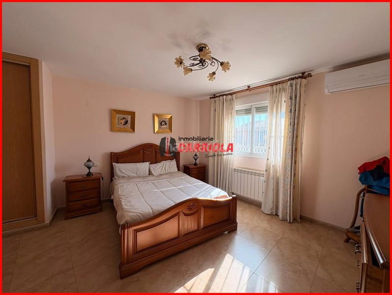 Foto 4c28bd29-be12-4d68-8f49-23a4b5a33234. Casa aparellada amb calefacció a Santo Domingo - Caudilla