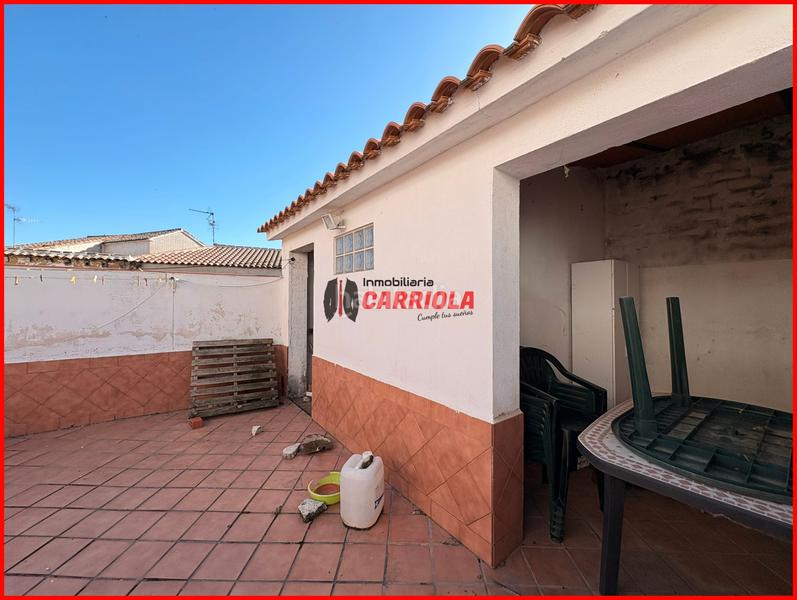 Foto 75a0241c-c5bc-431f-8f22-42f8784b6938. Casa aparellada amb calefacció a Santo Domingo - Caudilla