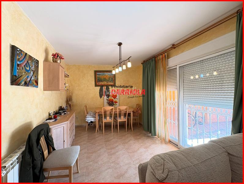 Foto 6c3d1497-52a8-4244-abb1-75def93ca9f0. Maison jumelée avec chauffage dans Santo Domingo - Caudilla