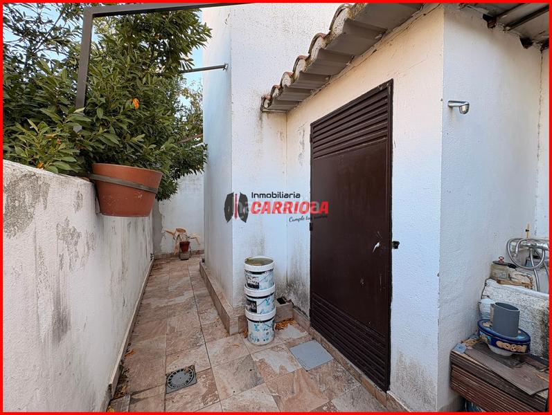 Foto 3fe518a5-44dc-4e16-b3cc-c858f721cae2. Casa aparellada amb calefacció a Quismondo