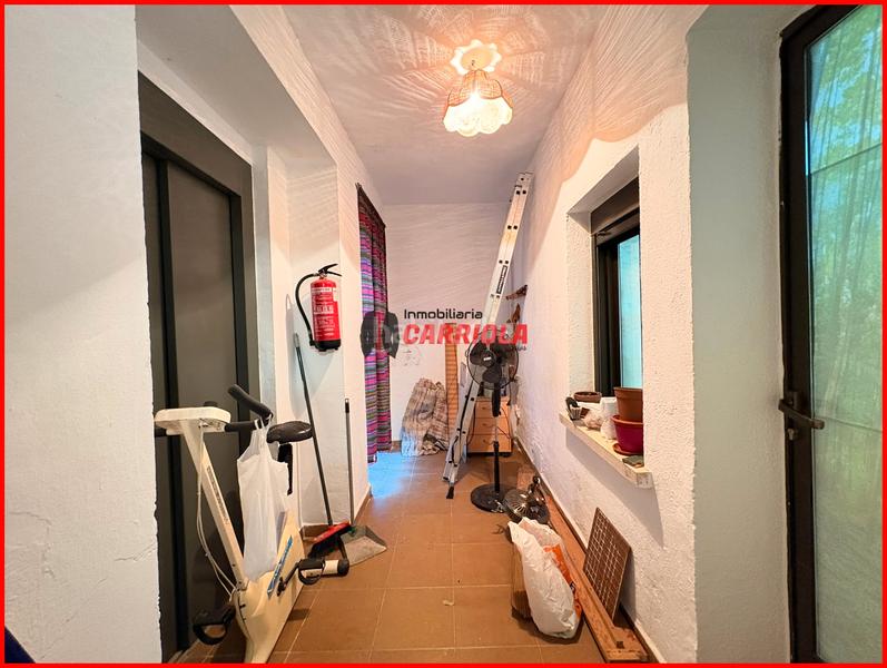 Foto 6ce9633a-4f67-4223-b2b7-86de4b1ecb0d. Casa aparellada amb calefacció a Quismondo