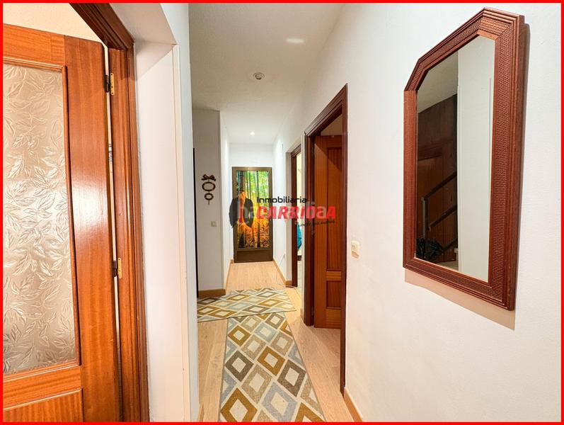 Foto d750e320-f519-4de2-a23a-dd6921c1c6a4. Casa aparellada amb calefacció a Quismondo