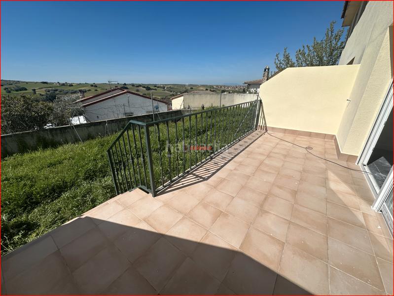 Foto 3ca452bd-8e2e-423a-9543-834192e723ae. Casa adosada en calle padre marciano alba martínez 2 en Torre de Esteban Hambrán (La)