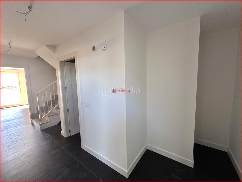 Foto f6a10e17-4796-4e19-aeaf-1c0b06f56eeb. Casa adossada a calle padre marciano alba martínez 2 a Torre de Esteban Hambrán (La)