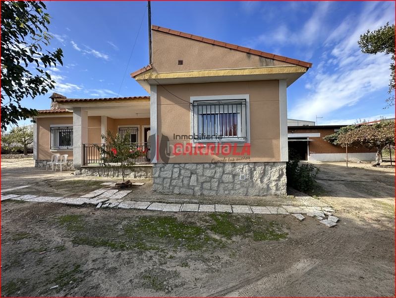 Foto 391ba2d1-3224-481f-8cc5-7f6a790f2e22. Mas dans Gerindote