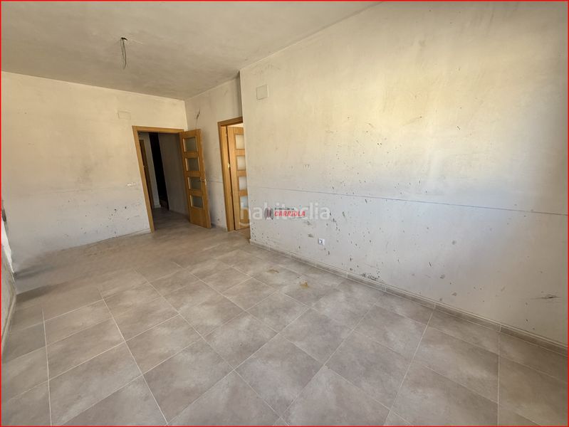Foto 39ee8559-7e64-4e72-8b6c-88164d18507c. Casa pareada inmobiliaria carriola vende y sin comisión de agencia al comprador, espectacular casa de obra nueva en el corazón del pueblo: el en Quismondo