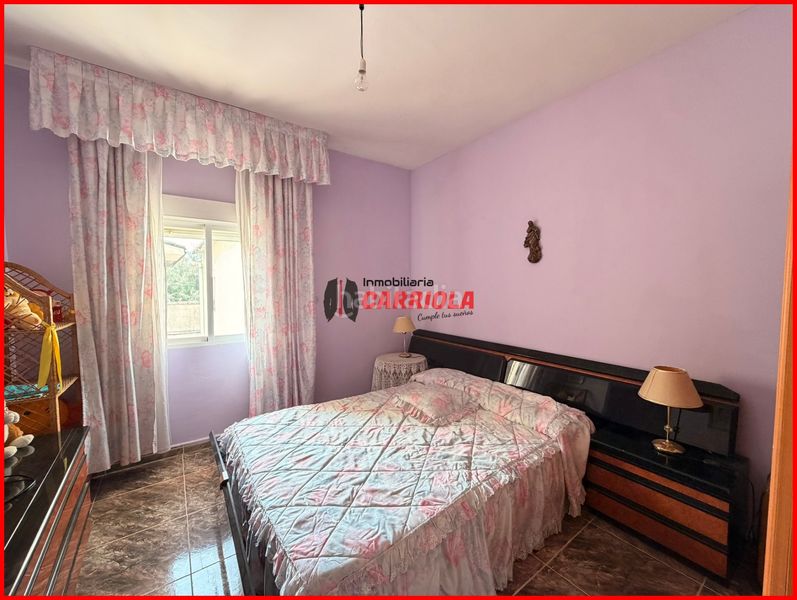 Foto 3dcbc58b-5b7d-42af-af20-d3ea7c3c9e33. Casa adossada a Quismondo