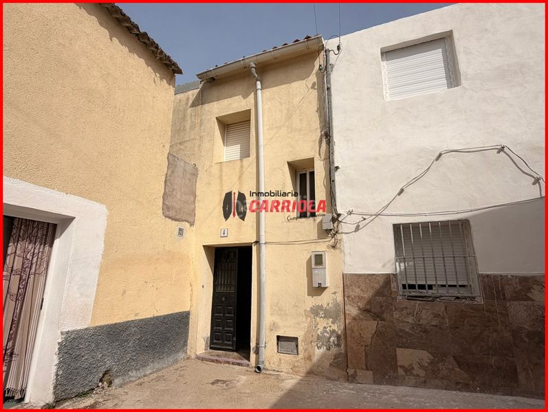 Foto 989e80e6-96df-48e1-9872-ed76c67afe7c. Casa adossada a Quismondo