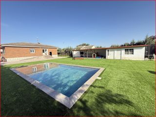 Xalet a Escalona. Departamento financiero propio sacando el 100% más gastos cumpli