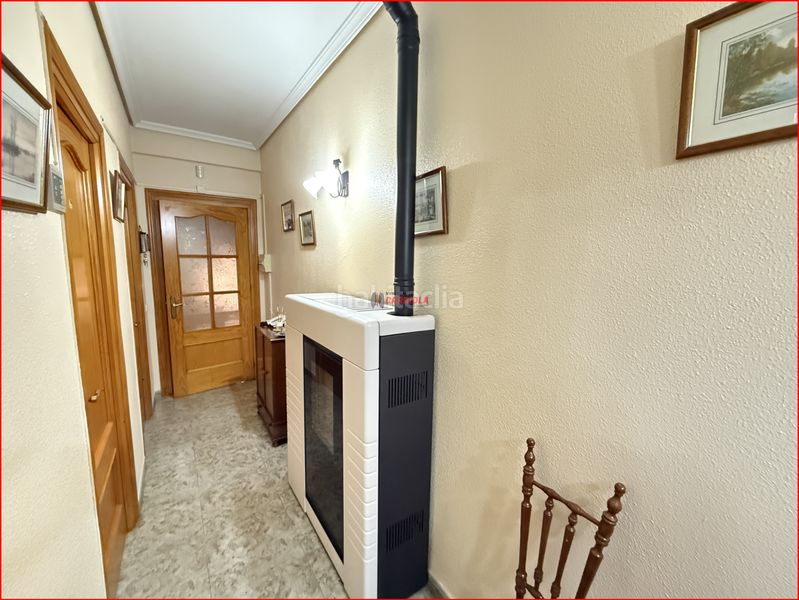 Foto 409708a0-b8c7-4fae-a659-b169928884d6. Casa adossada amb calefacció aparcament a Burujón