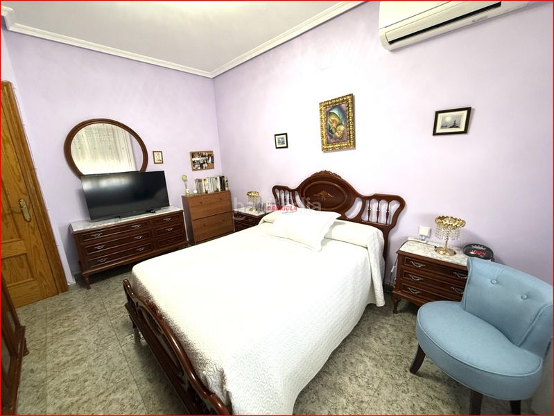 Foto aacbabb8-72c0-49e3-9be7-6af36c7dabcc. Casa adossada amb calefacció aparcament a Burujón