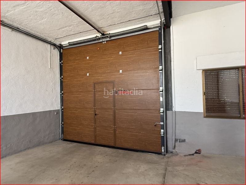Foto ac440d59-c611-438b-811d-94bdf5dde7a3. Casa adossada amb calefacció aparcament a Burujón