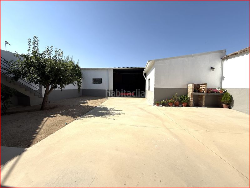 Foto e4fe3b68-c2cd-461d-bc5d-970065e388b8. Casa adossada amb calefacció aparcament a Burujón