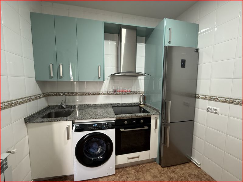 Foto d3d9dbb2-d832-48b6-b284-ef424b93146c. Casa adossada amb calefacció a Casar de Escalona (El)