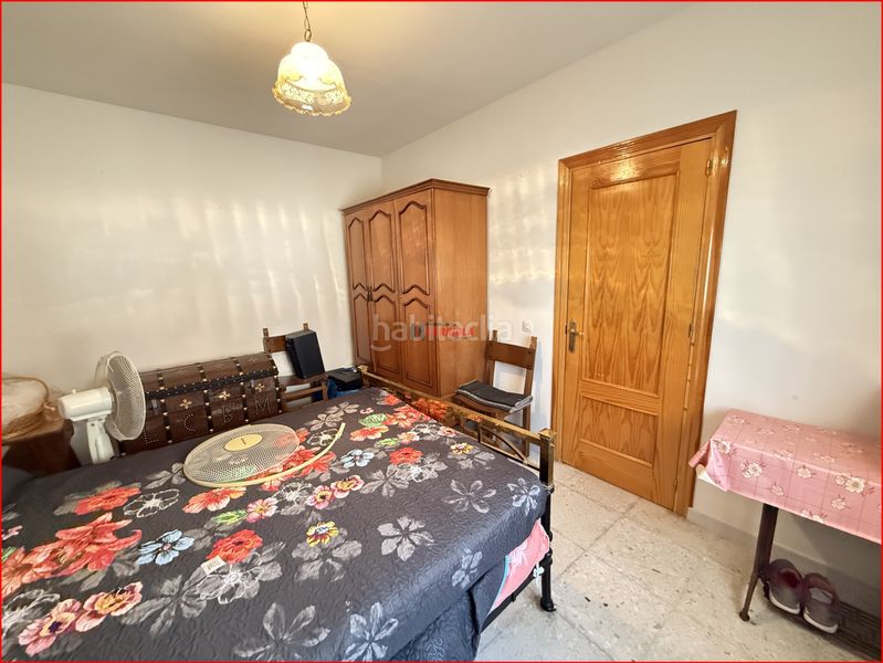 Foto 0b795bb2-9142-444e-bc50-6a7e19d905d2. Casa adossada amb aparcament a Alcabón