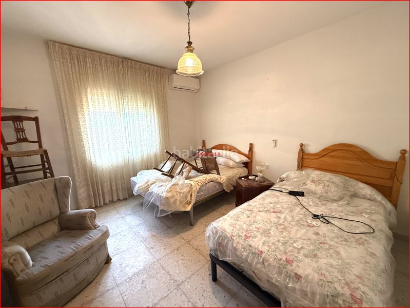 Foto 35c919ee-0e37-44fb-828d-ea41da3c7a0f. Casa adossada amb aparcament a Alcabón