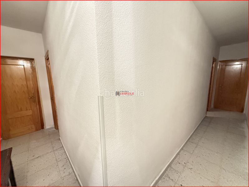 Foto cdfdbbbc-2e85-408b-9142-62e79dbc76bd. Casa adossada amb aparcament a Alcabón