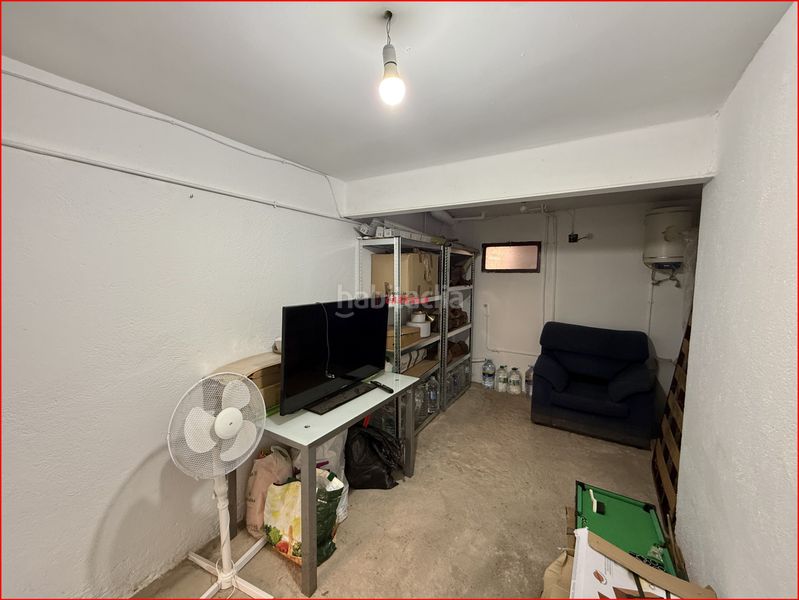 Foto 8ab83d99-8beb-43de-ae3b-471bda4f7598. Casa pareada en Quismondo