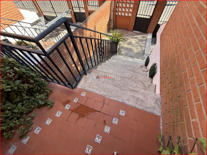 Foto 9edcd35f-a896-447b-99e3-842d13e34f48. Casa pareada en Quismondo