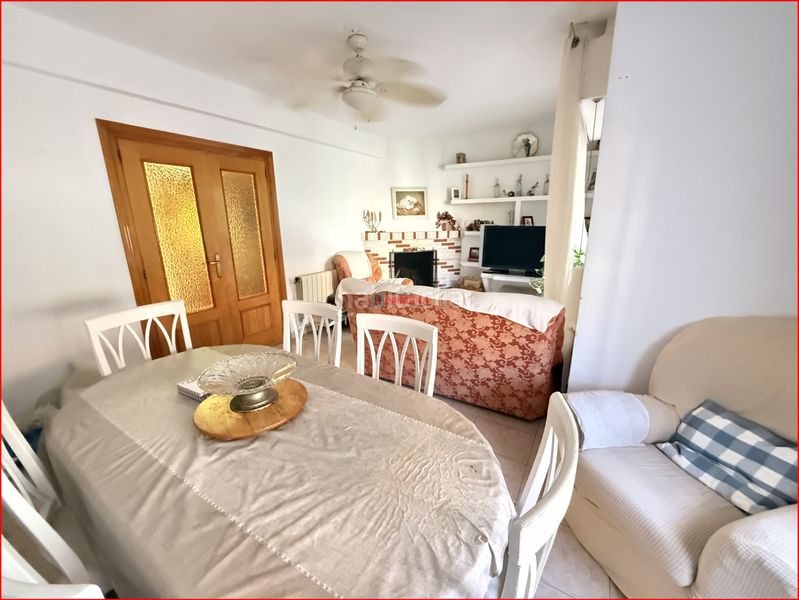 Foto b0bff283-b27b-4f14-9cfc-54653097eeb0. Casa pareada en Quismondo