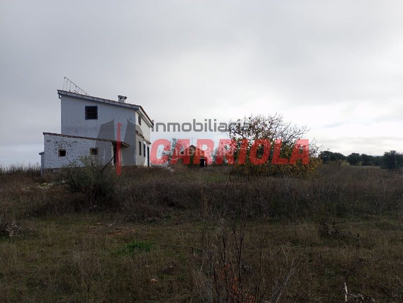 Foto 642ee061-f52e-4ab5-87ce-6d72a2de8500. Masía en Cerralbos (Los)
