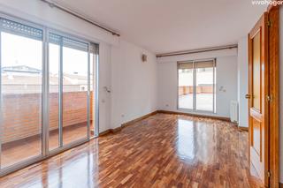 Alquiler Piso  Martinez izquierdo