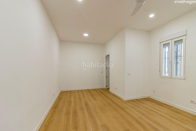 Foto adf551b2-9ec1-4aea-937c-0ec3ad27737f. Alquiler piso en Recoletos Madrid