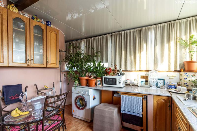 Foto 2d84c16a-3b79-4135-b4a0-01cfc9adc8f7. Penthouse with heating in Lista Madrid