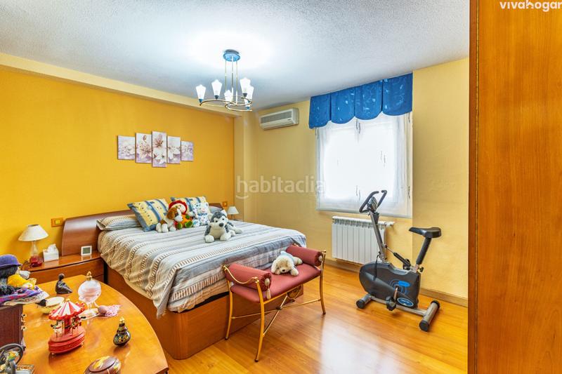 Foto 28824d52-1fa1-4be0-92f8-920257959cc2. Etagenwohnung mit parking in Palomeras Bajas Madrid