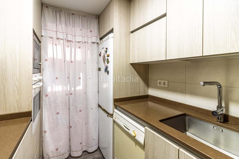 Foto 7e9b3ac2-0335-41d4-b4fa-0e14073ce38e. Etagenwohnung mit parking in Palomeras Bajas Madrid