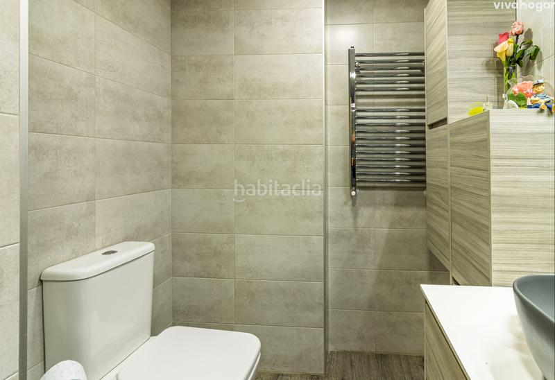 Foto 94ce7f5e-89d7-45b4-8df3-d2096fa2c477. Etagenwohnung mit parking in Palomeras Bajas Madrid