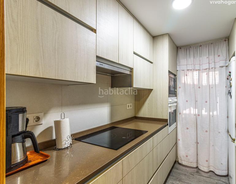 Foto c4983f57-ab7f-40c7-9c84-16b026dded47. Etagenwohnung mit parking in Palomeras Bajas Madrid