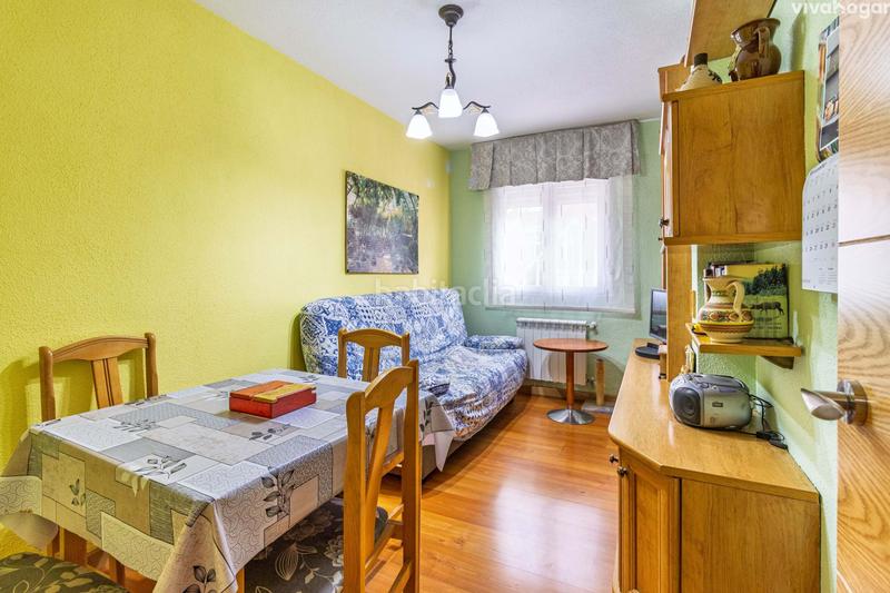 Foto d05b236e-6c44-4a8b-92fc-1e9eed533a22. Etagenwohnung mit parking in Palomeras Bajas Madrid