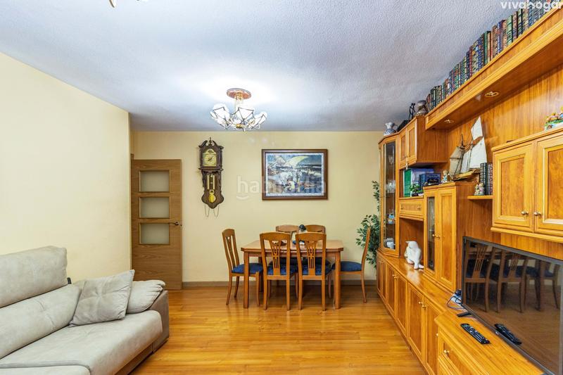 Foto 76cbb4e1-fa27-4dae-b341-2de1a0d74559. Pis amb aparcament a Palomeras Bajas Madrid