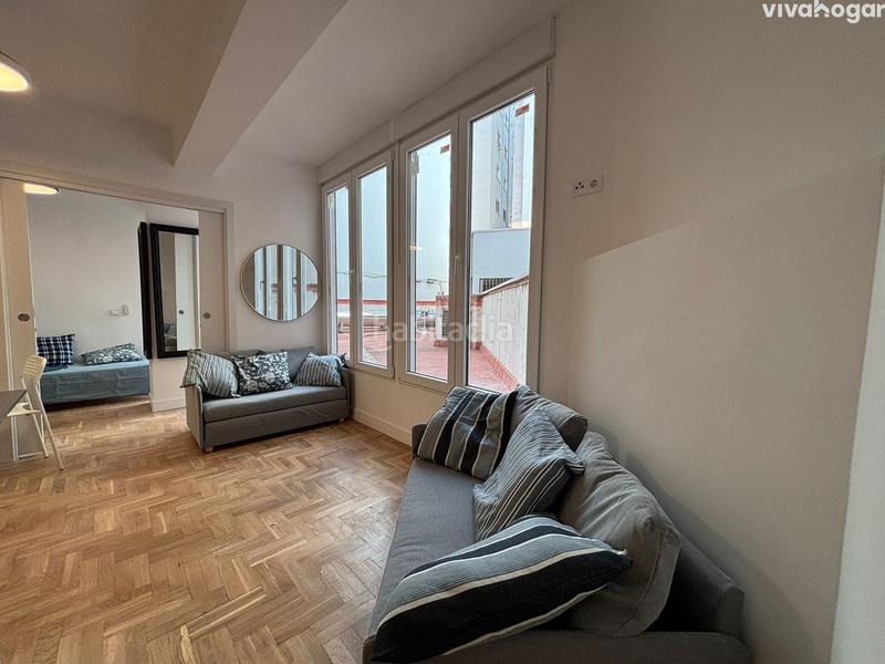 Foto f86cf9c3-867e-45d3-a736-6fbd6e4fedc8. Piso en Niño Jesús Madrid