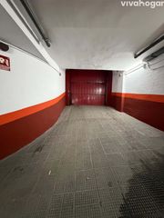 Parking voiture  Iriarte