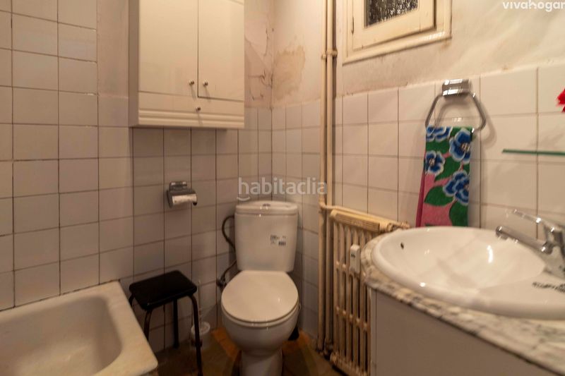 Foto 2a8aa1e9-7d74-41d4-915e-100d97d0ac26. Pis amb calefacció a Guindalera Madrid