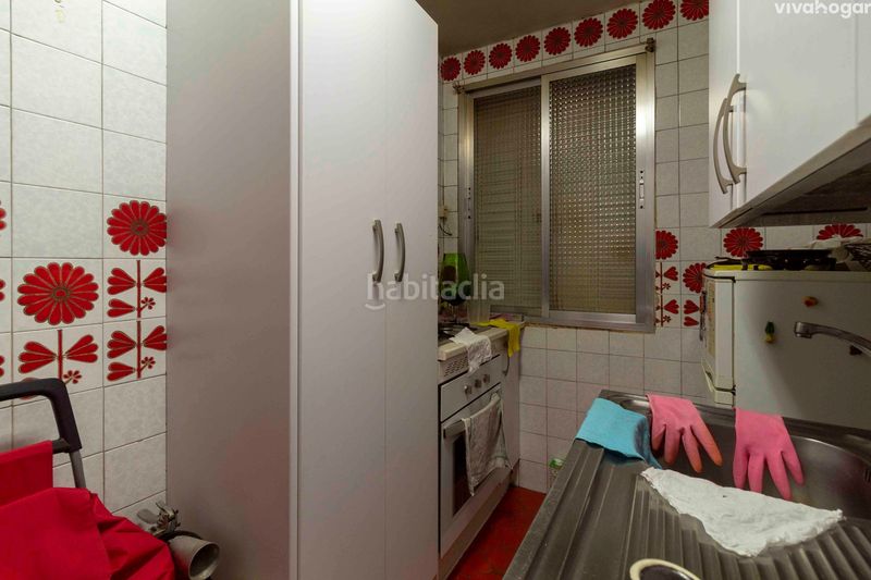 Foto 54edf7a6-ee30-40e6-8f5e-5a7c5a37e98d. Pis amb calefacció a Guindalera Madrid