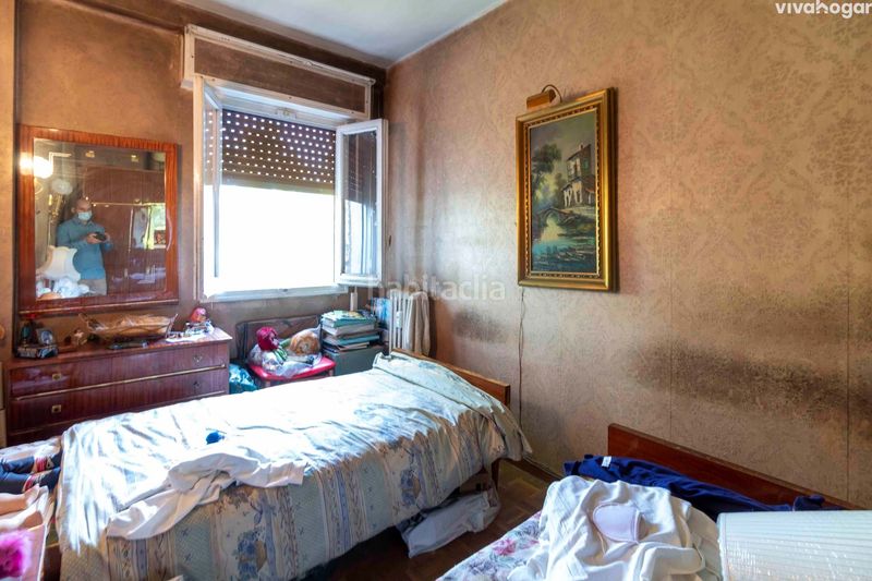 Foto e00f1802-4a03-4a74-aabe-cbf917f72f84. Pis amb calefacció a Guindalera Madrid