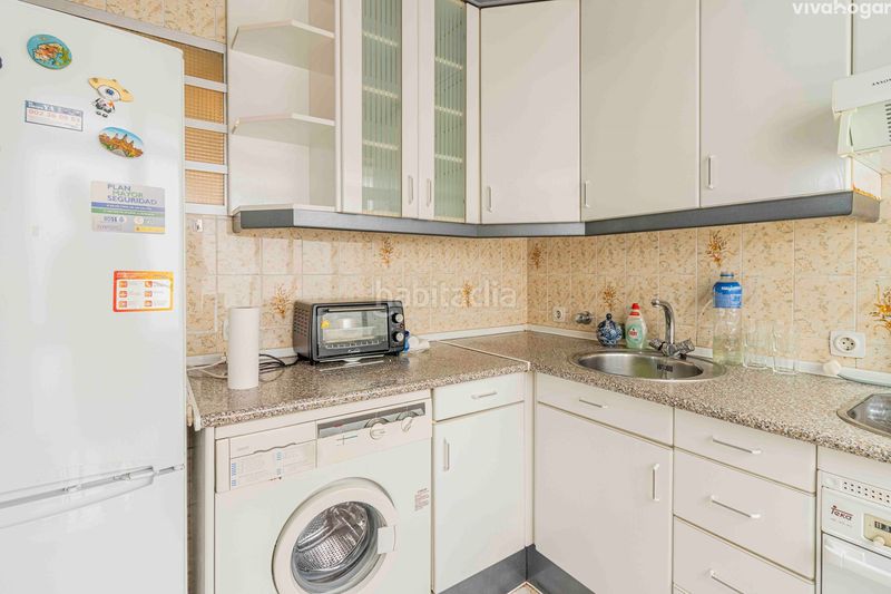 Foto 3d99f0f6-4a17-478d-8b51-289defdd364e. Piso en Marroquina Madrid