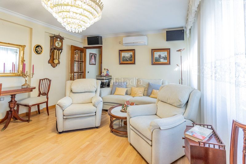 Foto d30b730f-26ee-4ef4-958d-df7c6949b08f. Pis amb calefacció a Virgen del Cortijo-Manoteras Madrid