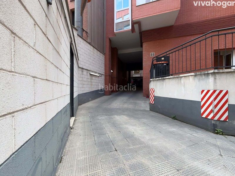 Foto 0a7619aa-40ef-43cb-8bbc-f11af543ef9c. Aparcament cotxe a Guindalera Madrid