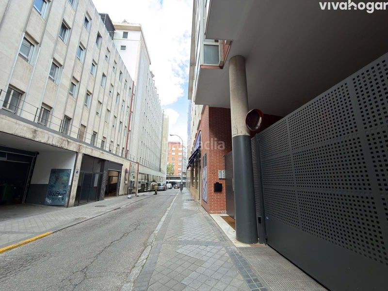 Foto 3153b66b-d953-4323-837a-af94d6ff007f. Aparcament cotxe a Guindalera Madrid