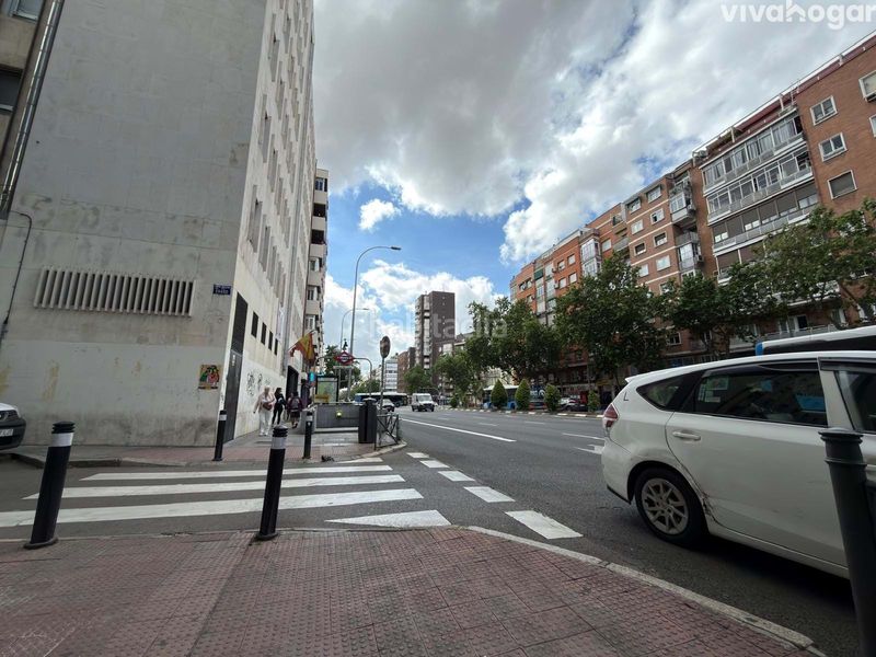 Foto b9f1a876-0ea3-44fc-bdfb-a5009bbd21fd. Aparcament cotxe a Guindalera Madrid