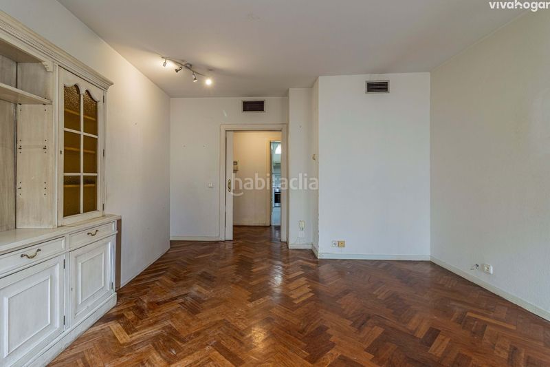 Foto e5ceb0c3-a9c5-4009-89e5-ab7c292ff529. Pis amb calefacció a Fuente del Berro Madrid
