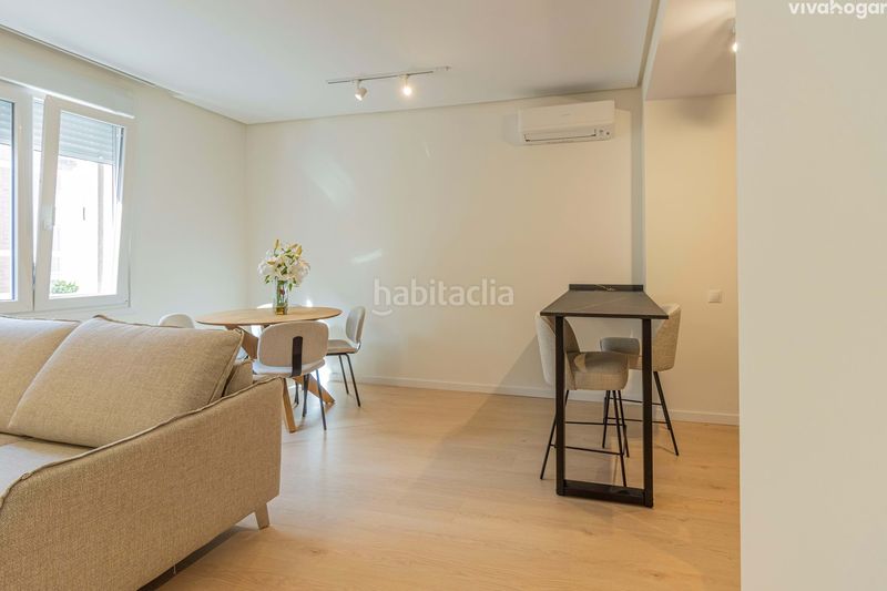 Foto b861f137-e46c-492c-8b33-5d32bf553207. Piso en Guindalera Madrid