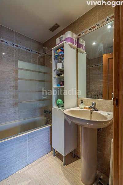 Foto d71b59ca-6a75-442e-adbe-18cd2fdb3620. Pis amb calefacció aparcament piscina a San Fermín Madrid