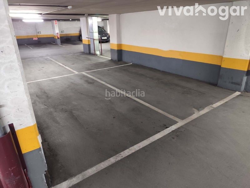 Foto 9972249d-fcbe-494c-b5a8-8ad66866837f. Aparcament cotxe a Lista Madrid