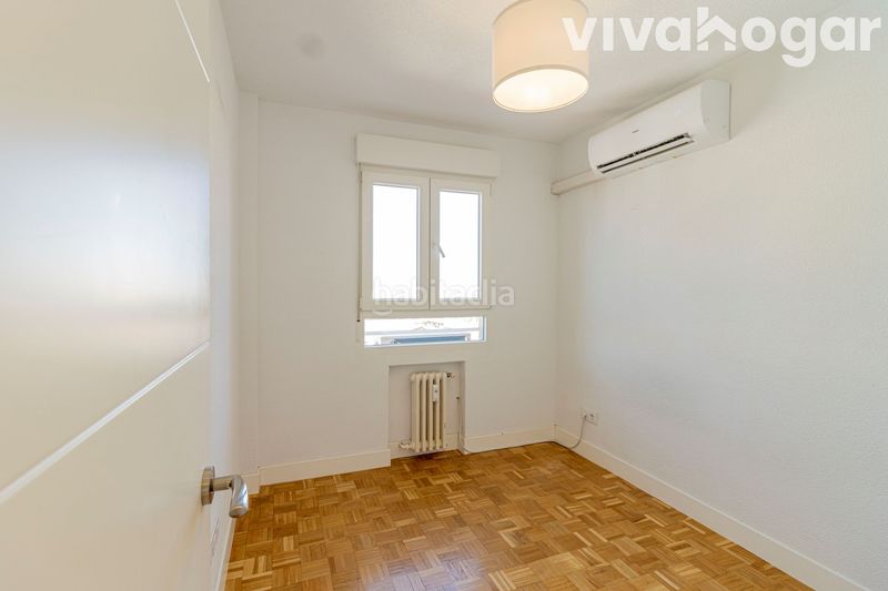 Foto a26c109e-7631-4a3d-80a7-ad4a23854264. Pis amb calefacció aparcament a Guindalera Madrid