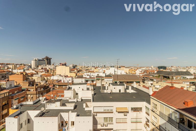 Foto d2a1dbf0-c50b-44ac-9ed8-e7416060d4b7. Pis amb calefacció aparcament a Guindalera Madrid